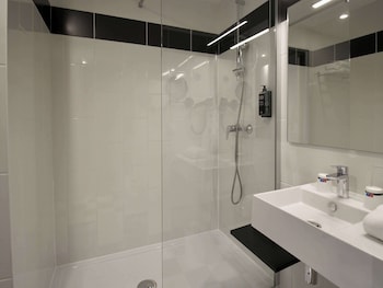 ibis styles dijon sud domaine de beauregard