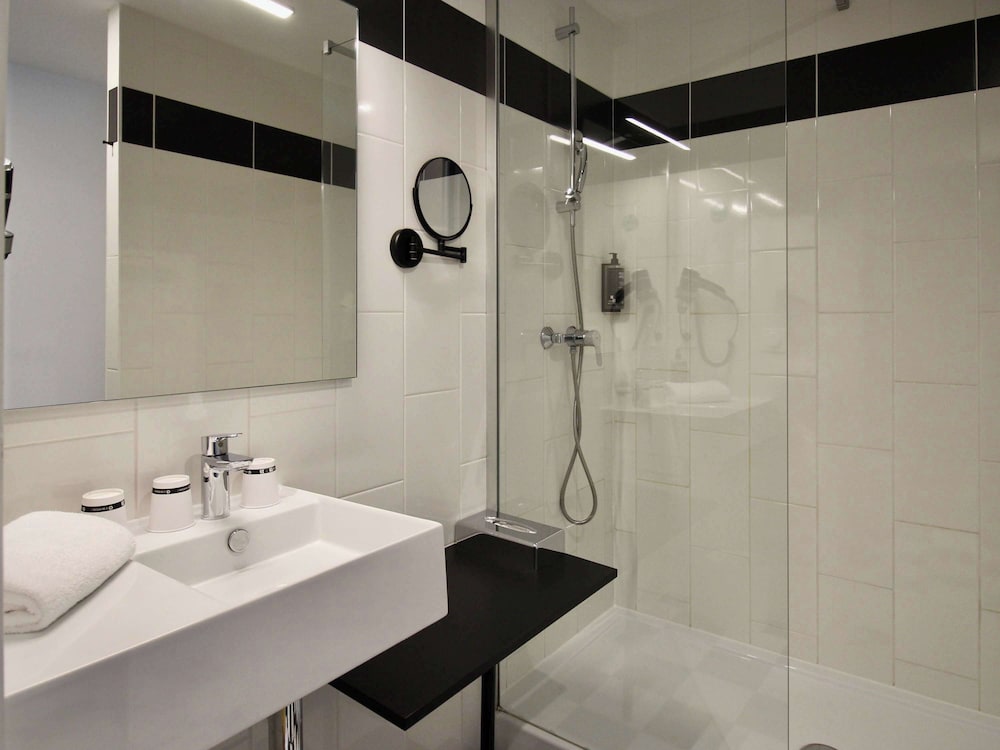 ibis styles dijon sud domaine de beauregard