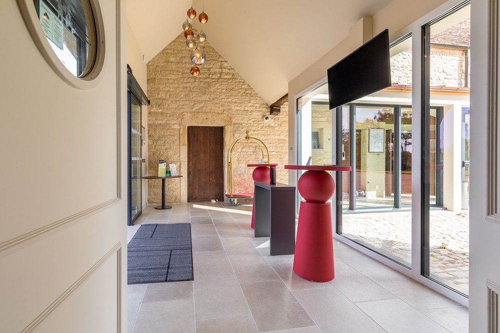 ibis styles dijon sud domaine de beauregard