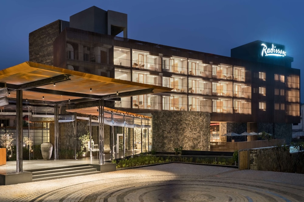 radisson resort and spa lonavala