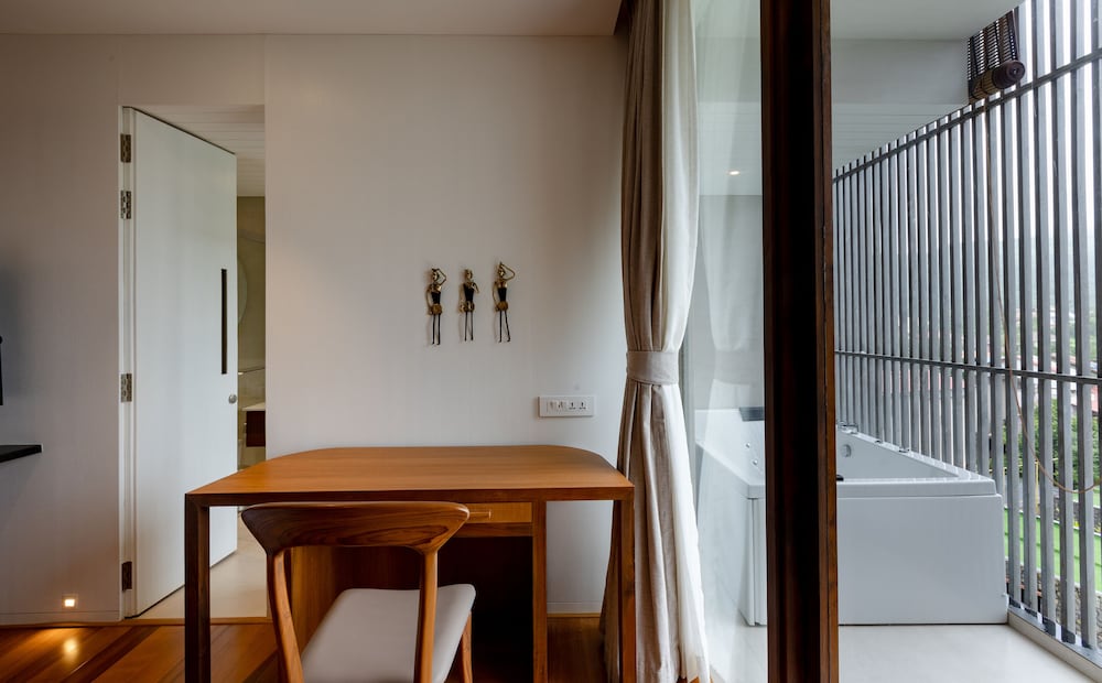 radisson resort and spa lonavala