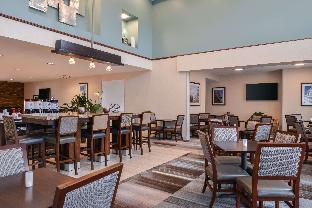 hampton inn and suites denver speer boulevard