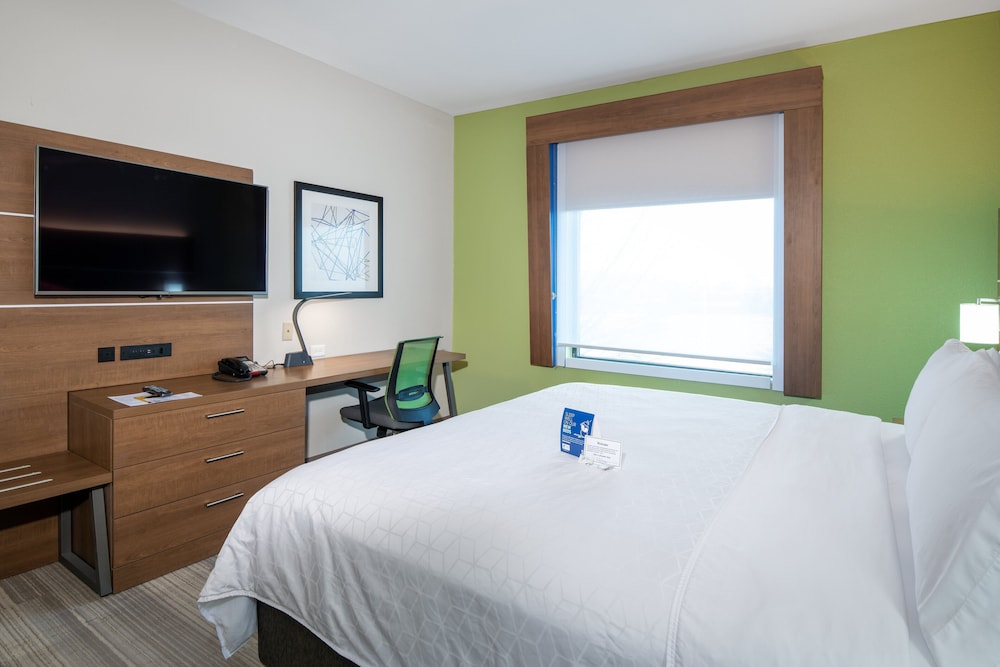 holiday inn express hotel and suites dallas south desoto
