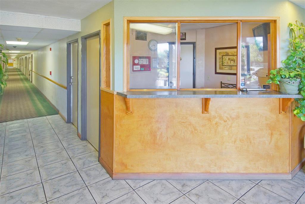 americas best value inn and suites bakersfield e