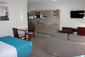 quality hotel regent rockhampton