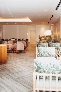 Crowne Plaza Resort Saipan, An Ihg Hotel,Northern Mariana Islands>>Garapan,4.5 star