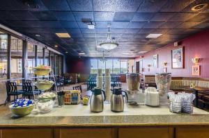 Quality Inn & Suites,Salina>>Kansas,3 star