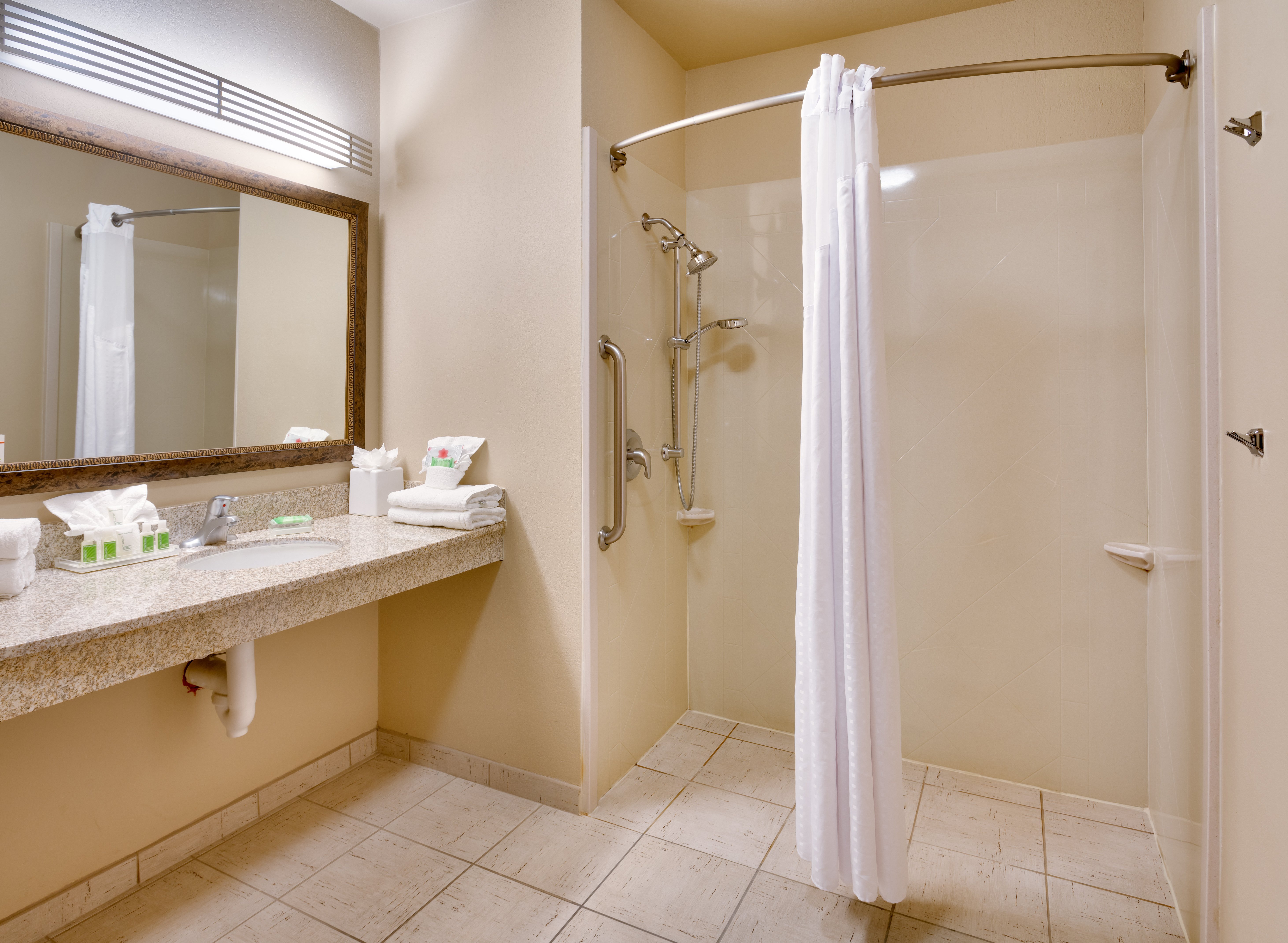 holiday inn hotel and suites salt lake city airport west