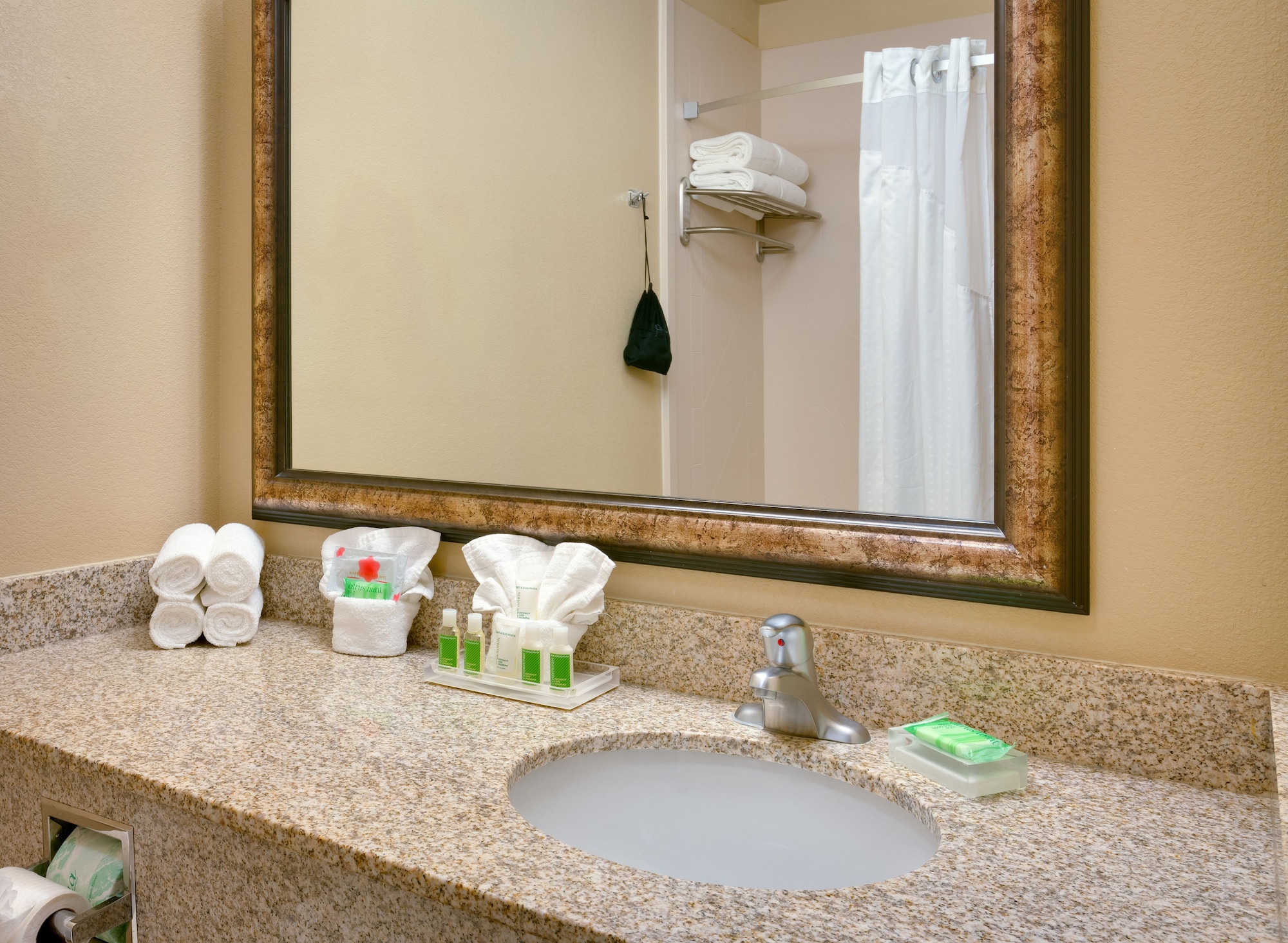 holiday inn hotel and suites salt lake city airport west