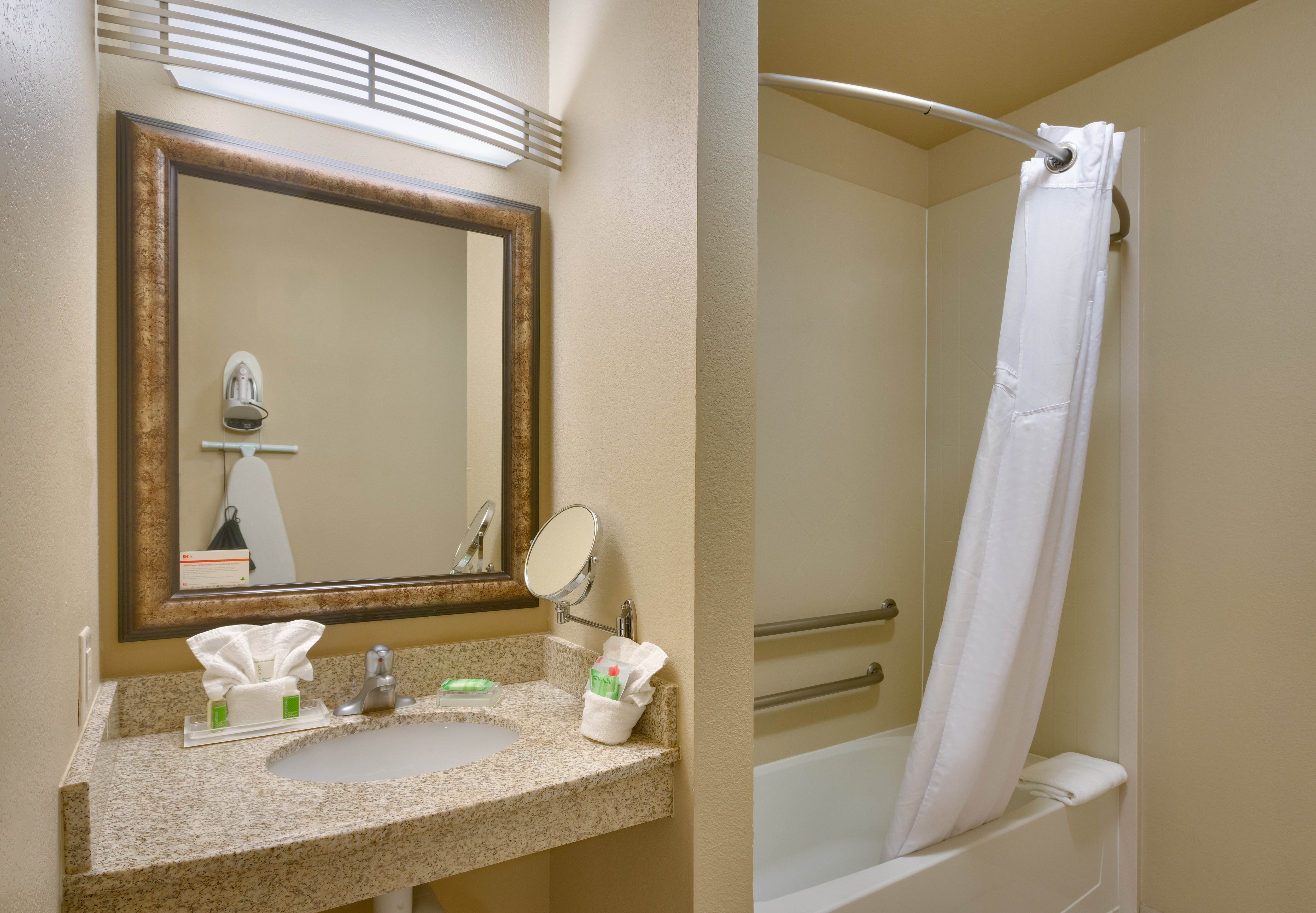 holiday inn hotel and suites salt lake city airport west