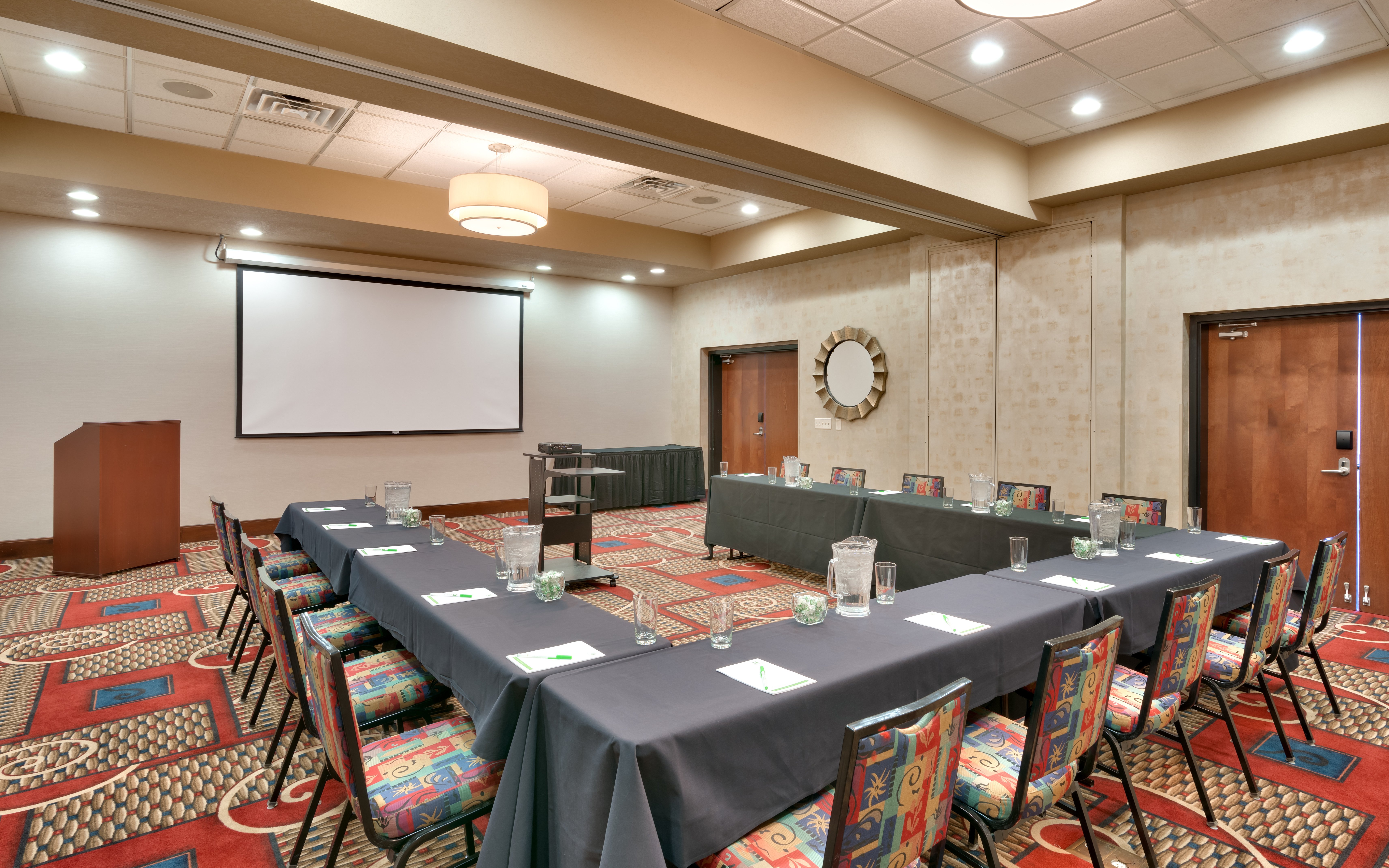 holiday inn hotel and suites salt lake city airport west