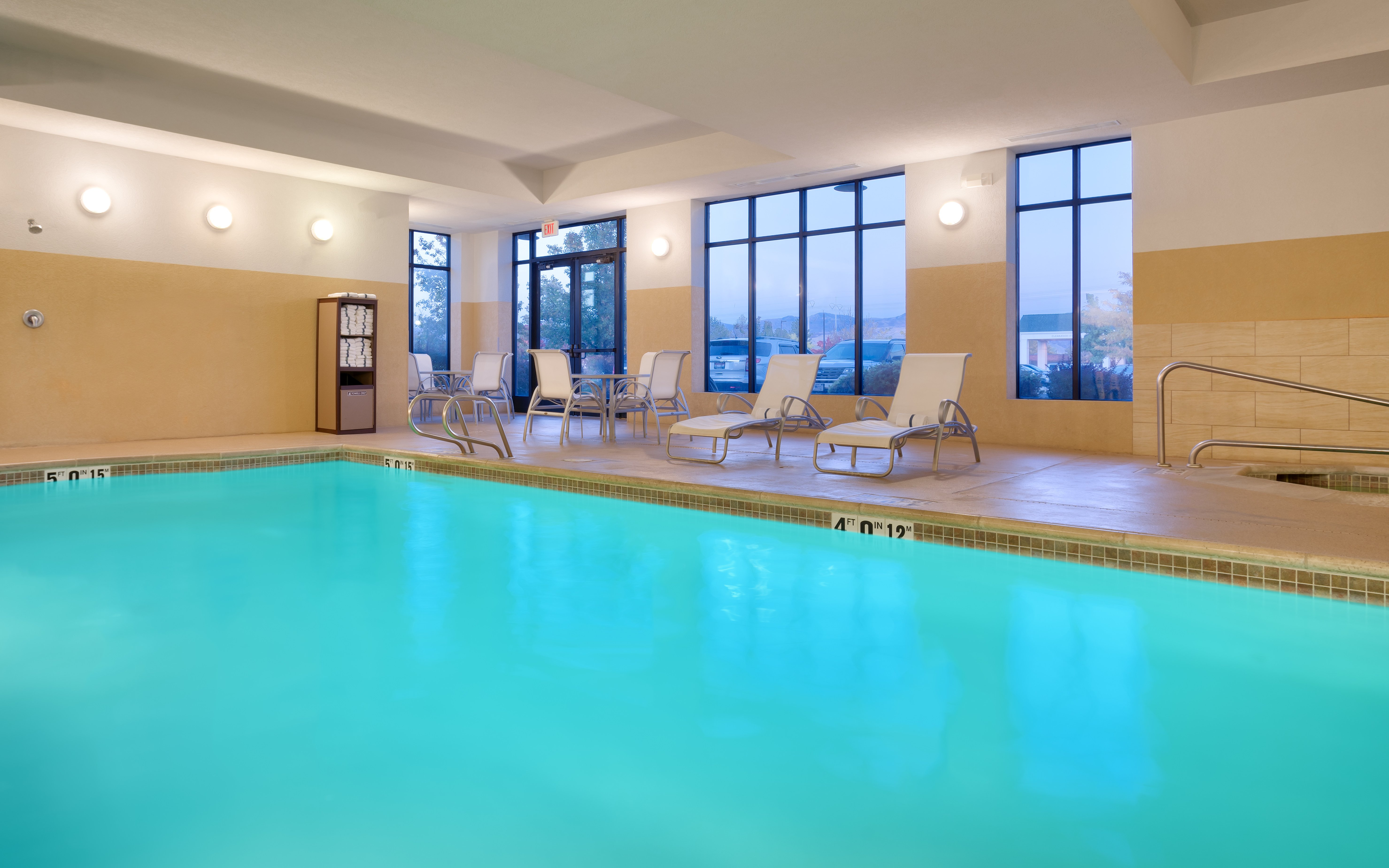 holiday inn hotel and suites salt lake city airport west