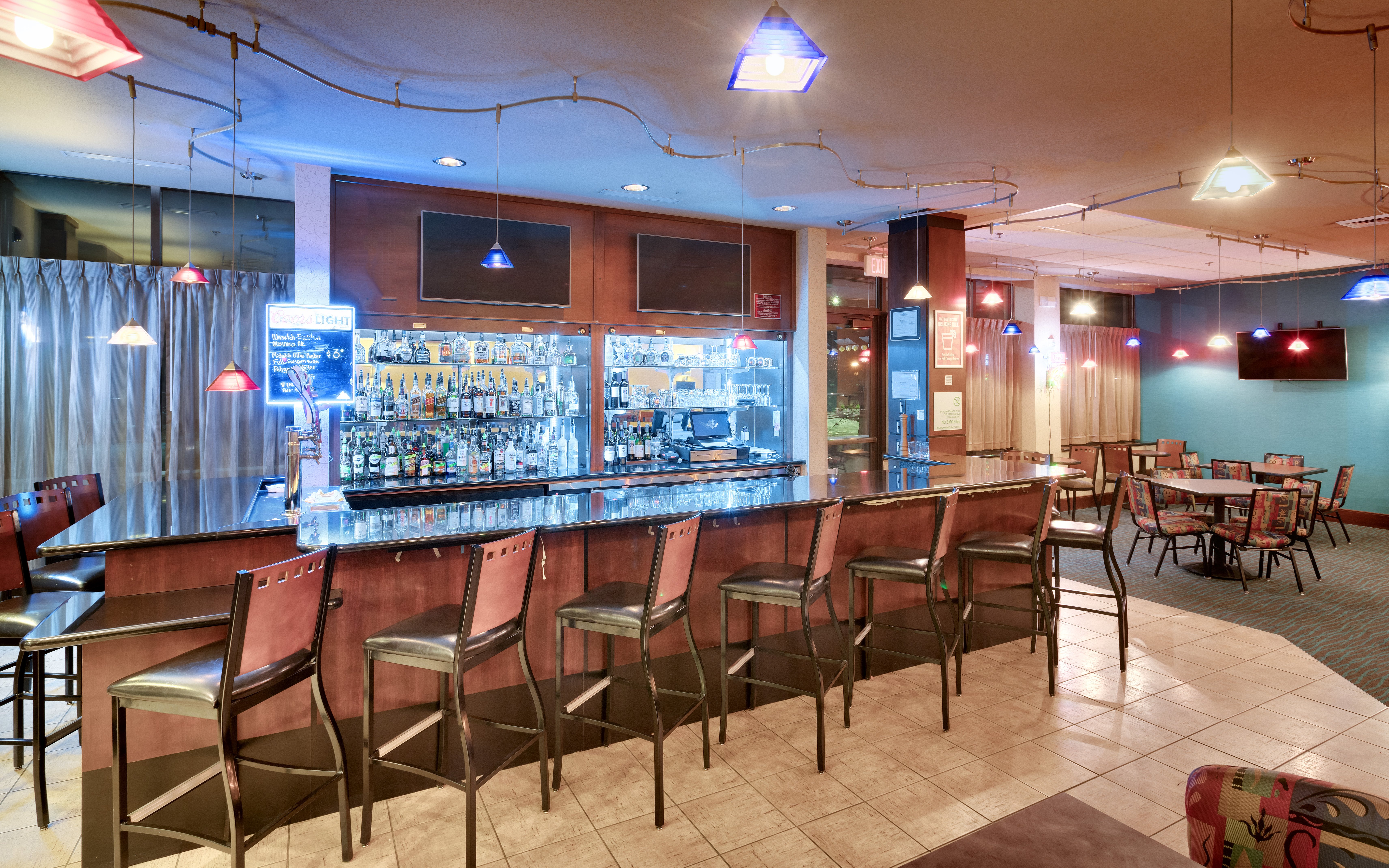 holiday inn hotel and suites salt lake city airport west