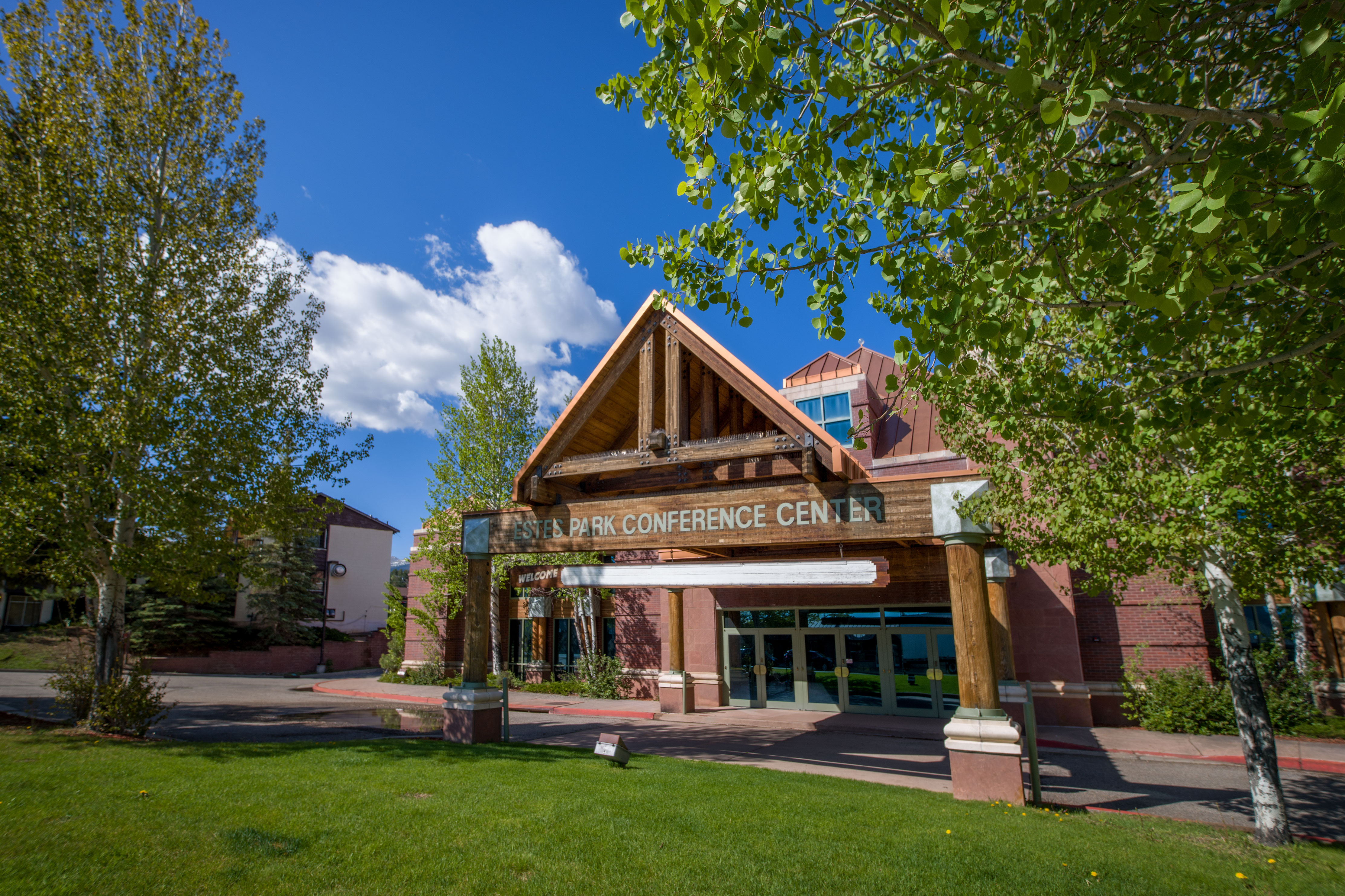 holiday inn estes park by ihg
