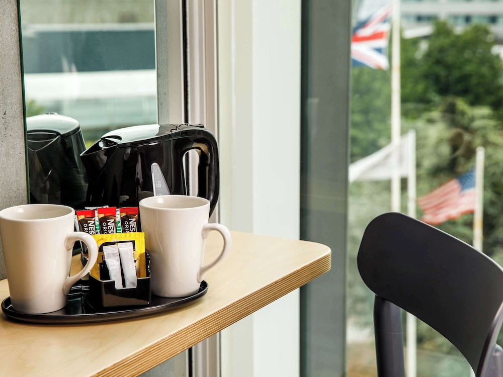 ibis budget manchester airport