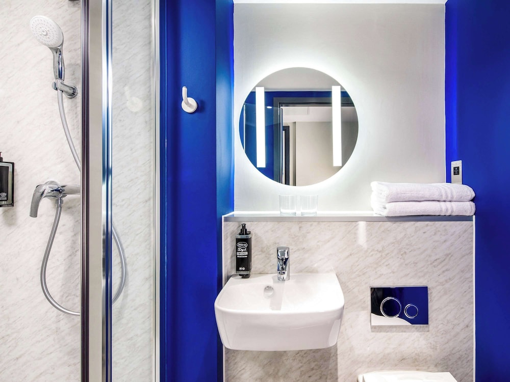 ibis budget manchester airport