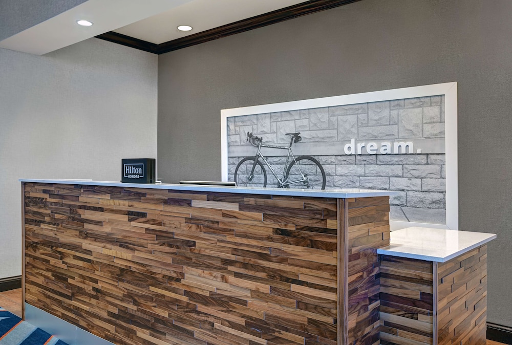 hampton inn farmington
