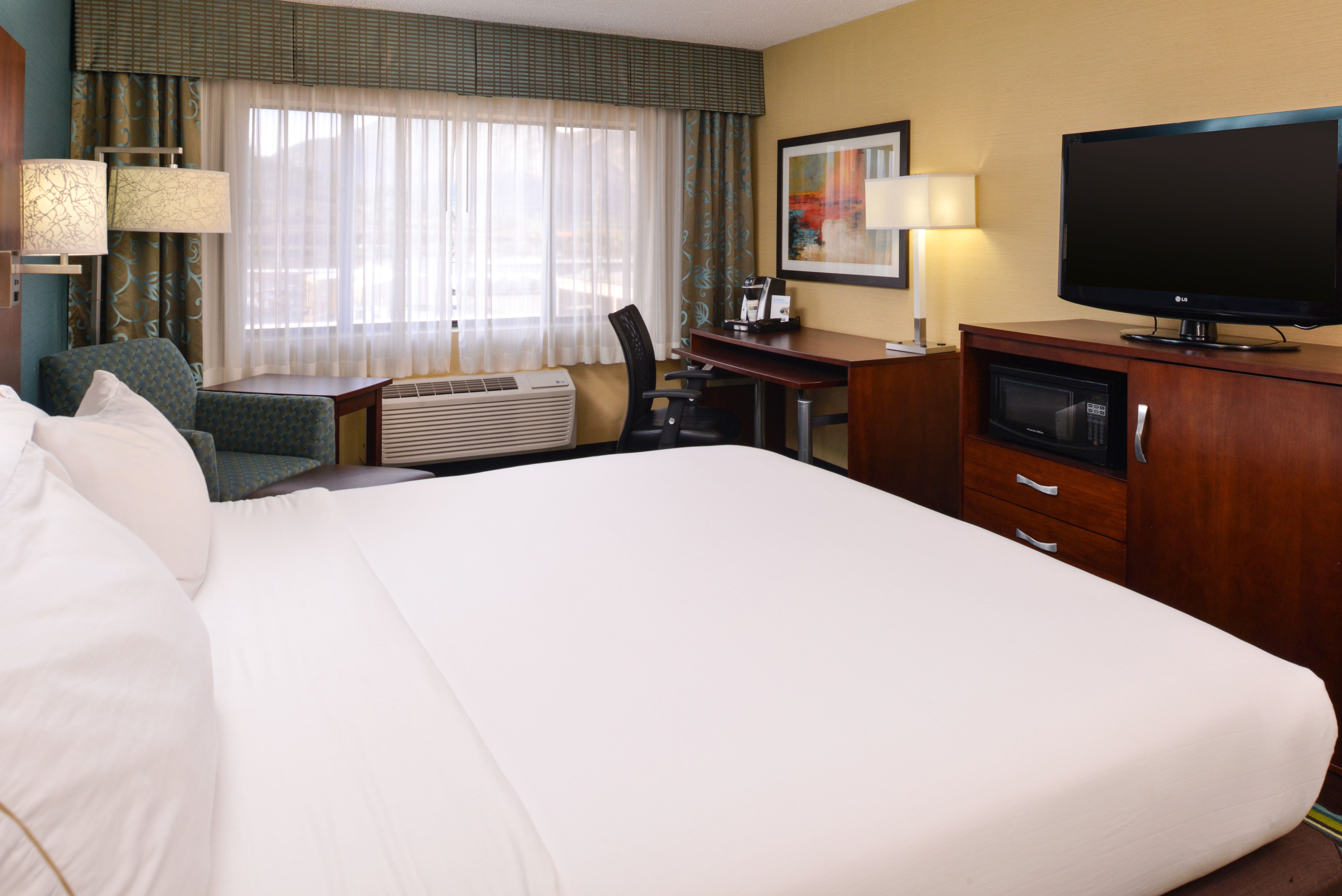 holiday inn express flagstaff by ihg