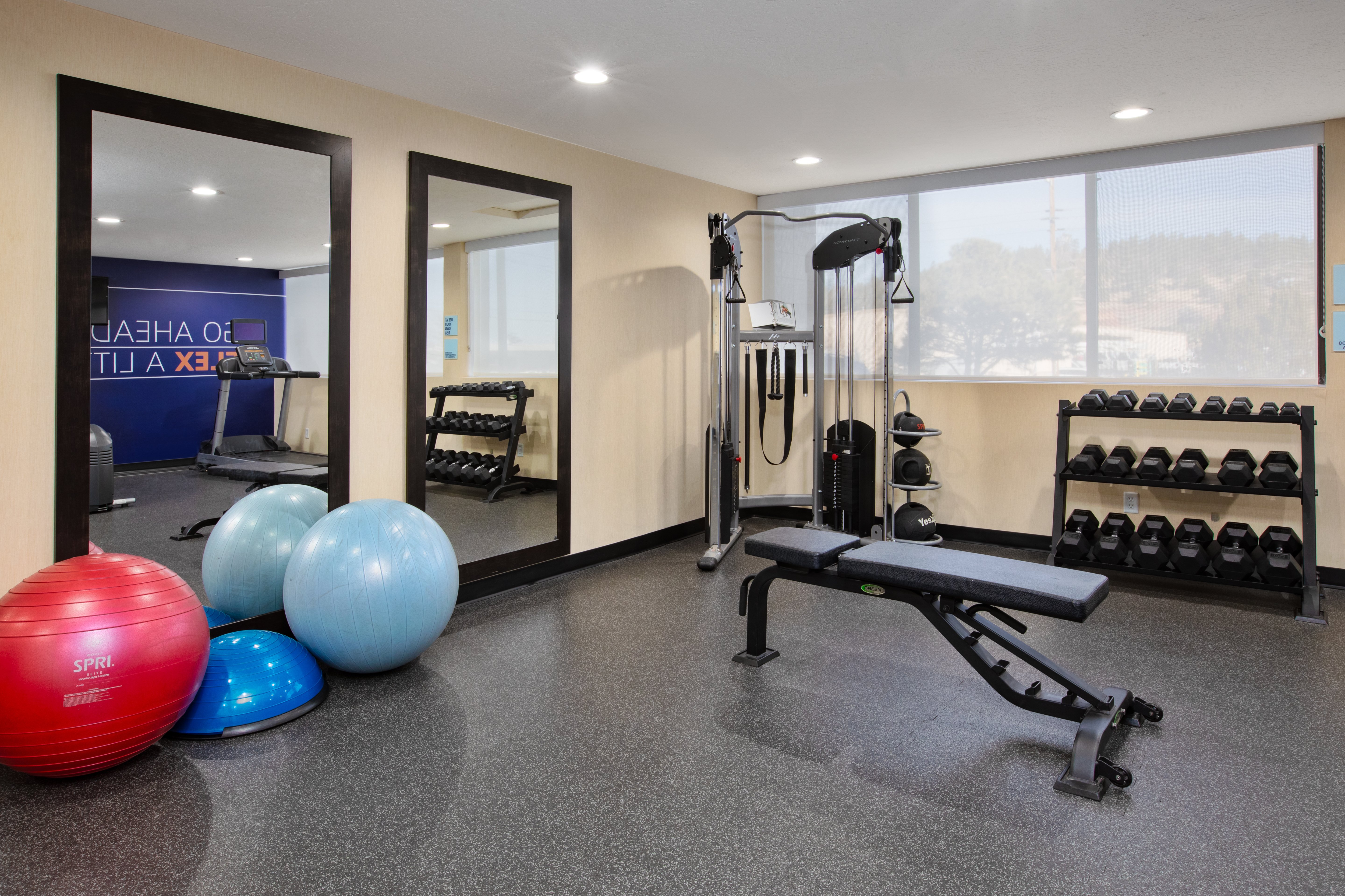 holiday inn express flagstaff by ihg