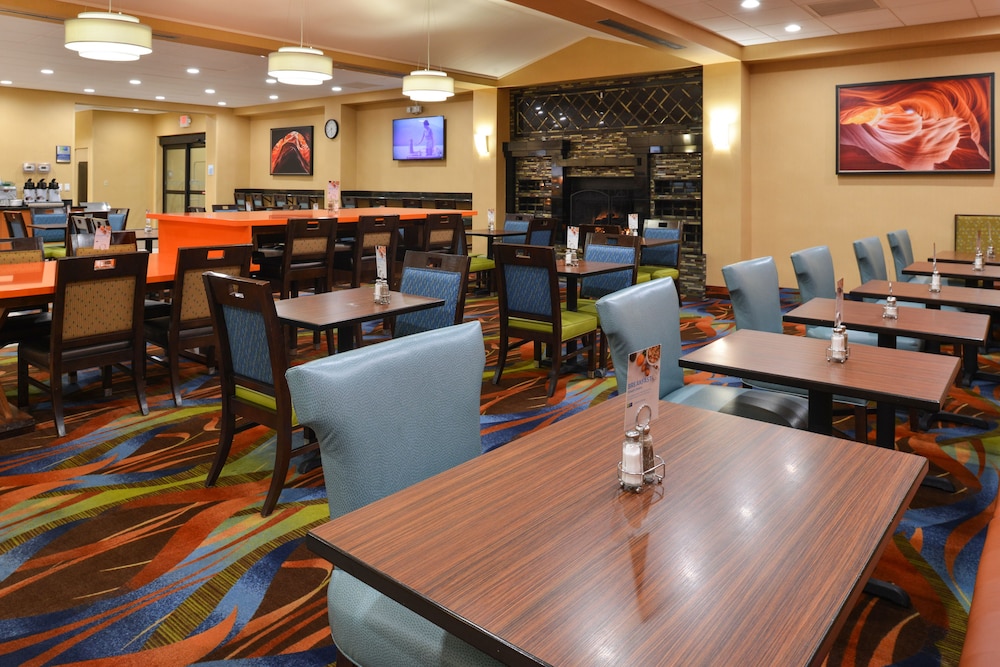 holiday inn express flagstaff by ihg