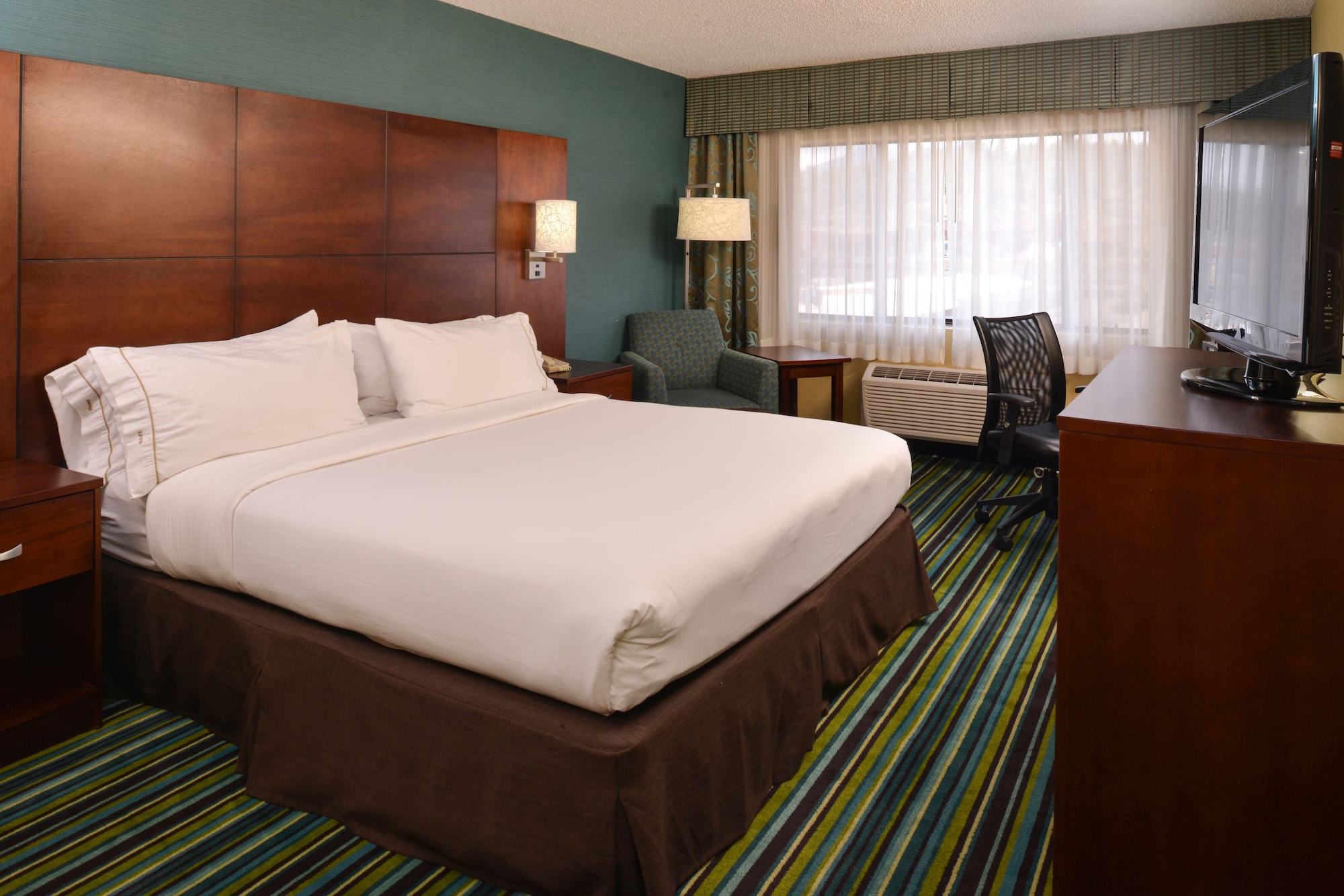 holiday inn express flagstaff by ihg