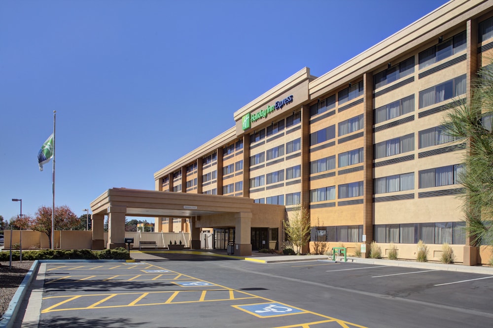 holiday inn express flagstaff by ihg