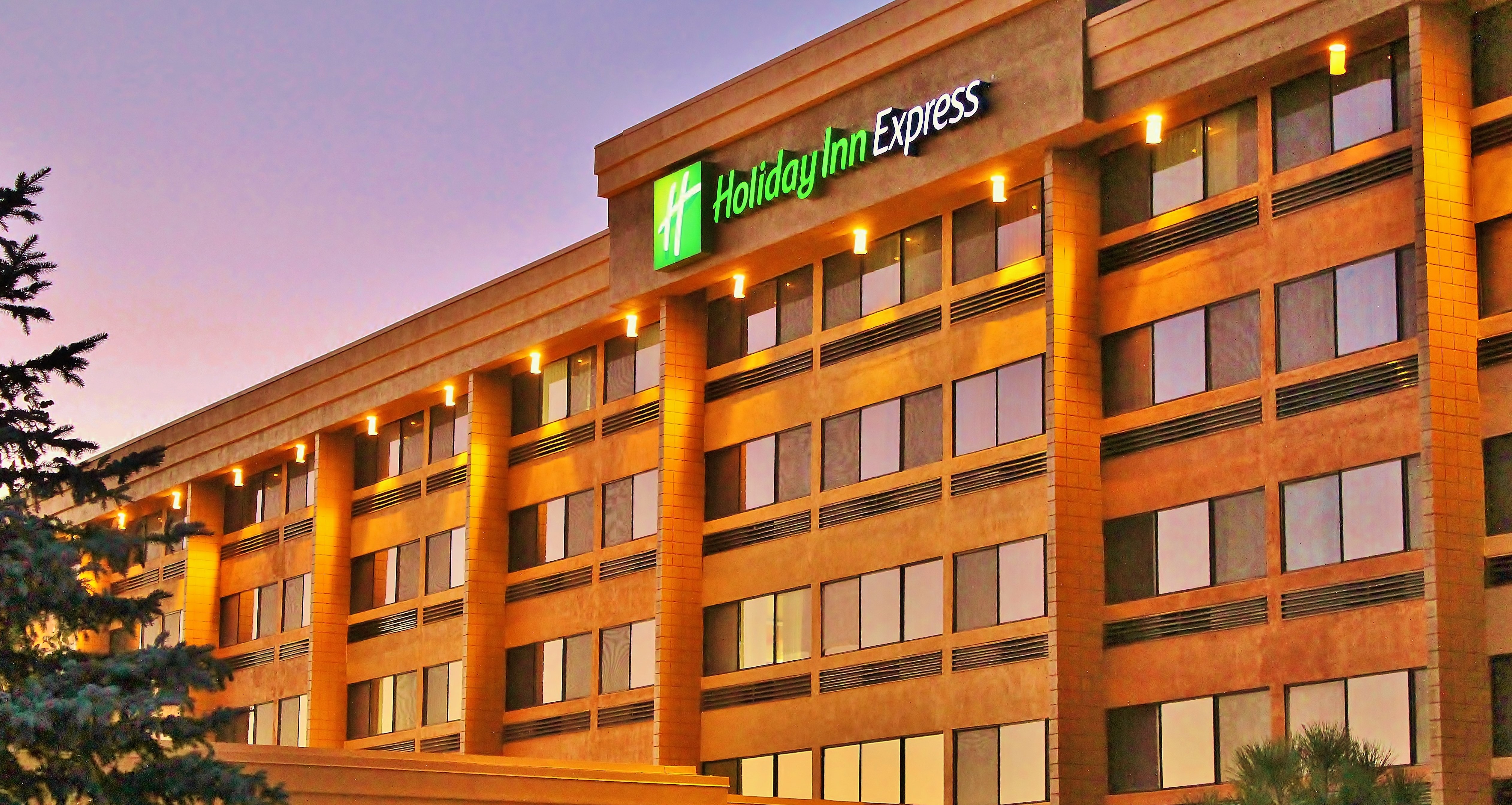 holiday inn express flagstaff by ihg