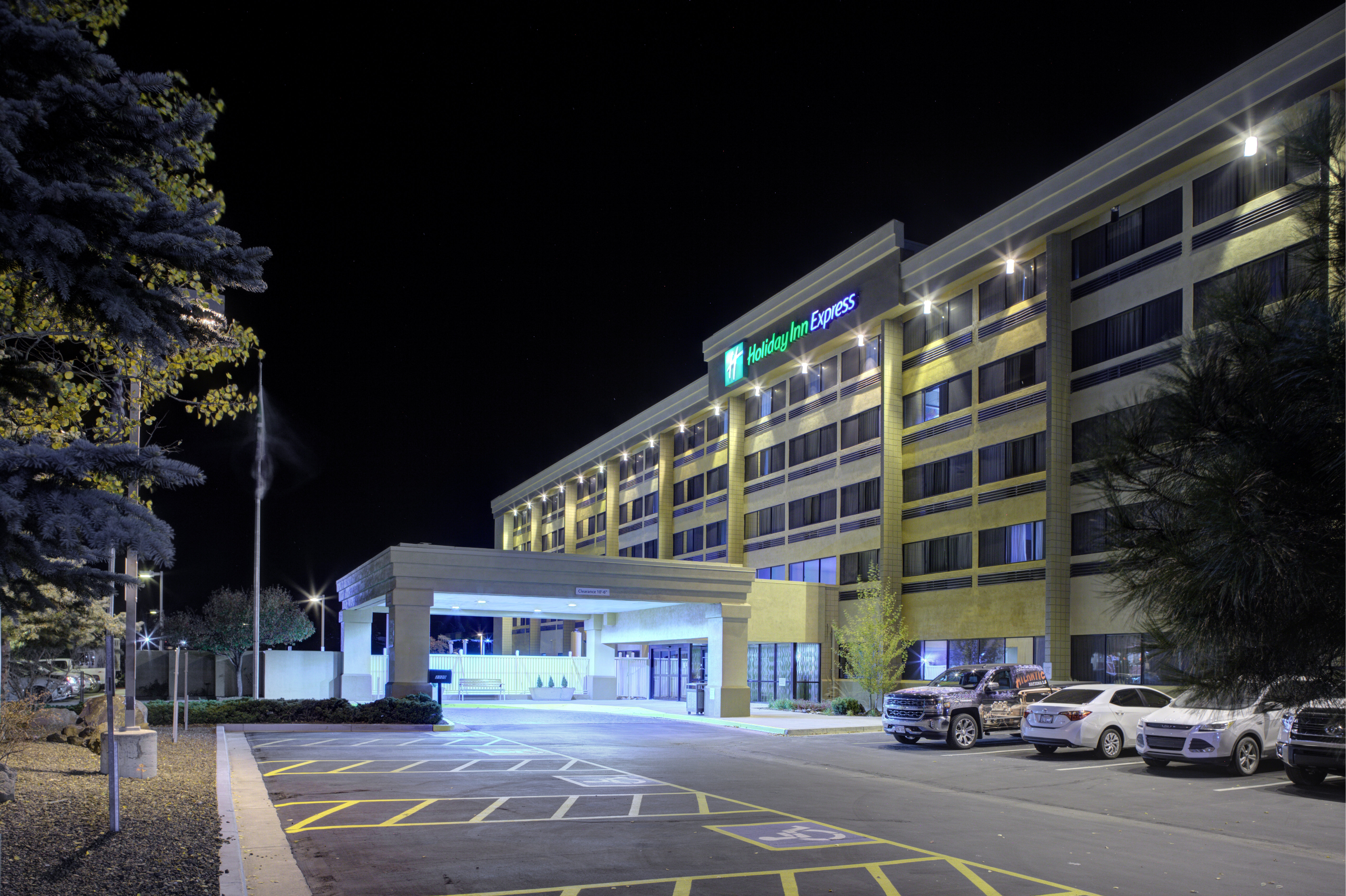 holiday inn express flagstaff by ihg