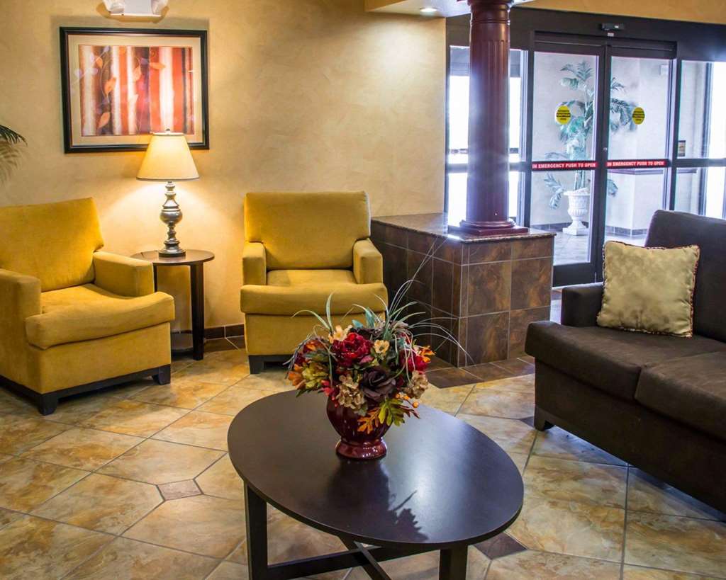 sleep inn and suites at six flags