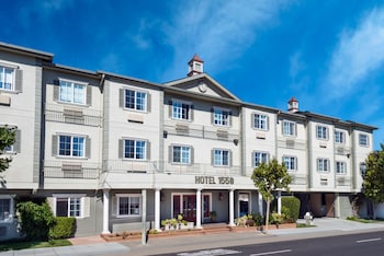Hotel 1550,Near Bayfront Park,4 star