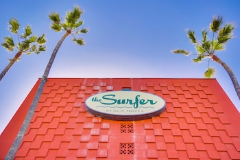 surfer beach hotel