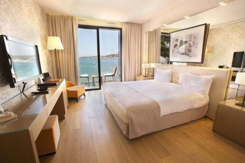 hostellerie la farandole