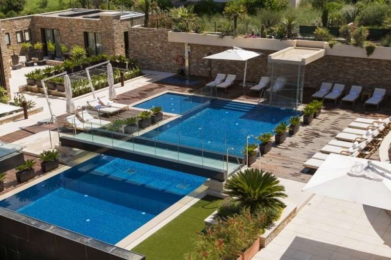 hostellerie la farandole