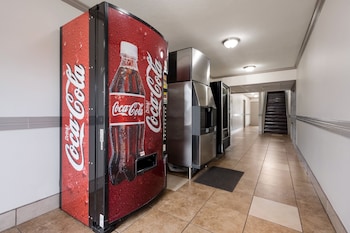Red Roof Inn College Station,Brazos County>>Brazos,2 star