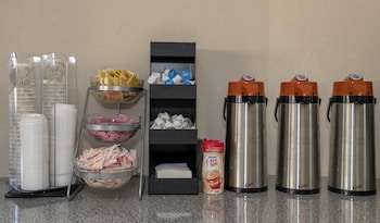 Red Roof Inn College Station,Brazos County>>Brazos,2 star