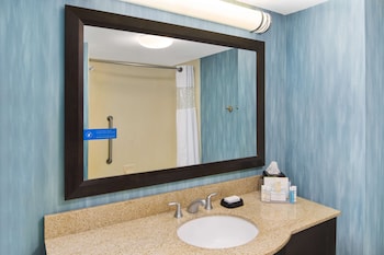 hampton inn columbia i 20 clemson road