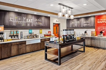 hampton inn suites cincinnati west