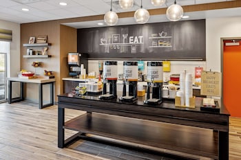 hampton inn suites cincinnati west