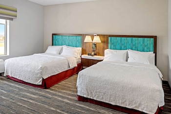 hampton inn suites cincinnati west