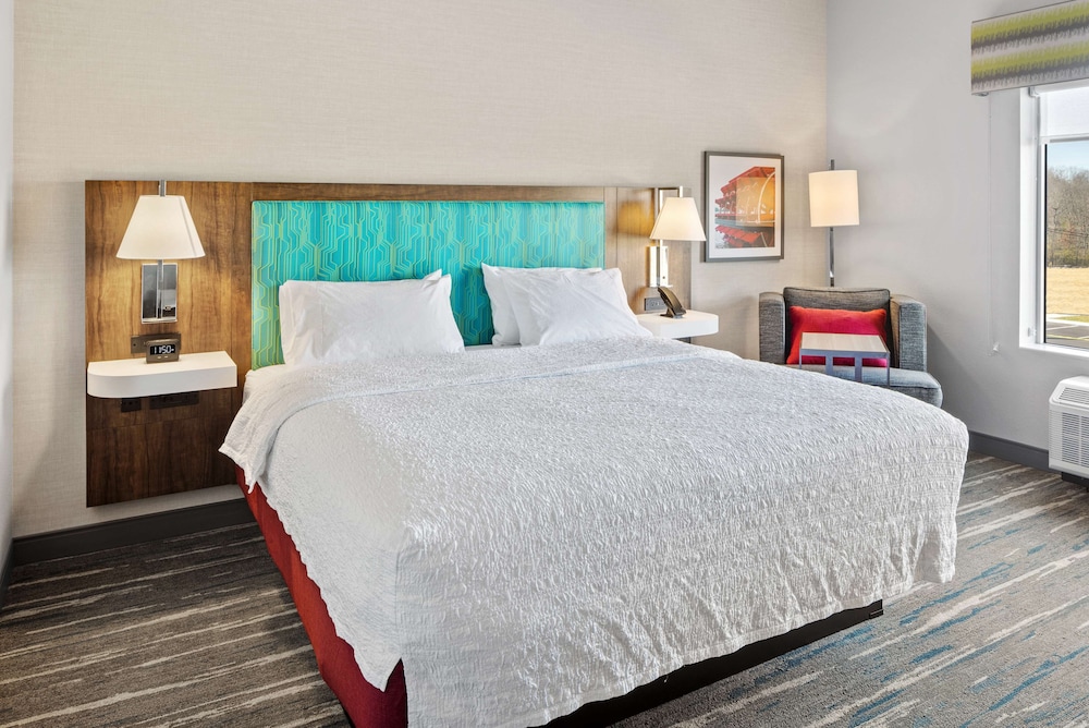 hampton inn suites cincinnati west
