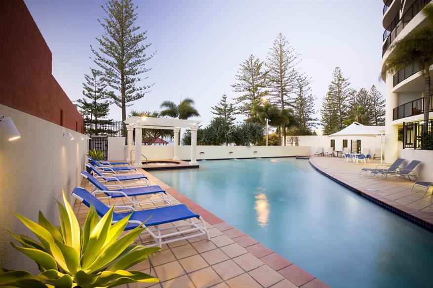 mantra coolangatta beach