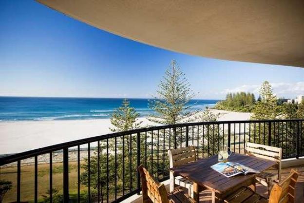 mantra coolangatta beach
