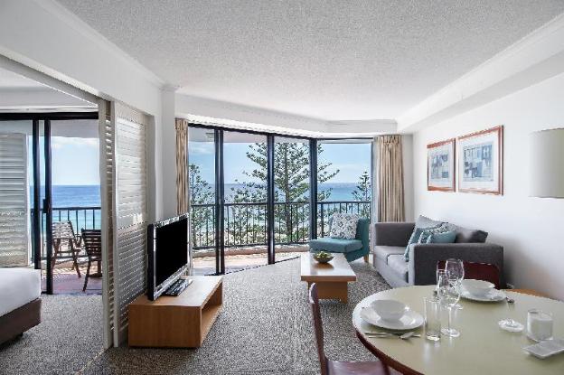 mantra coolangatta beach