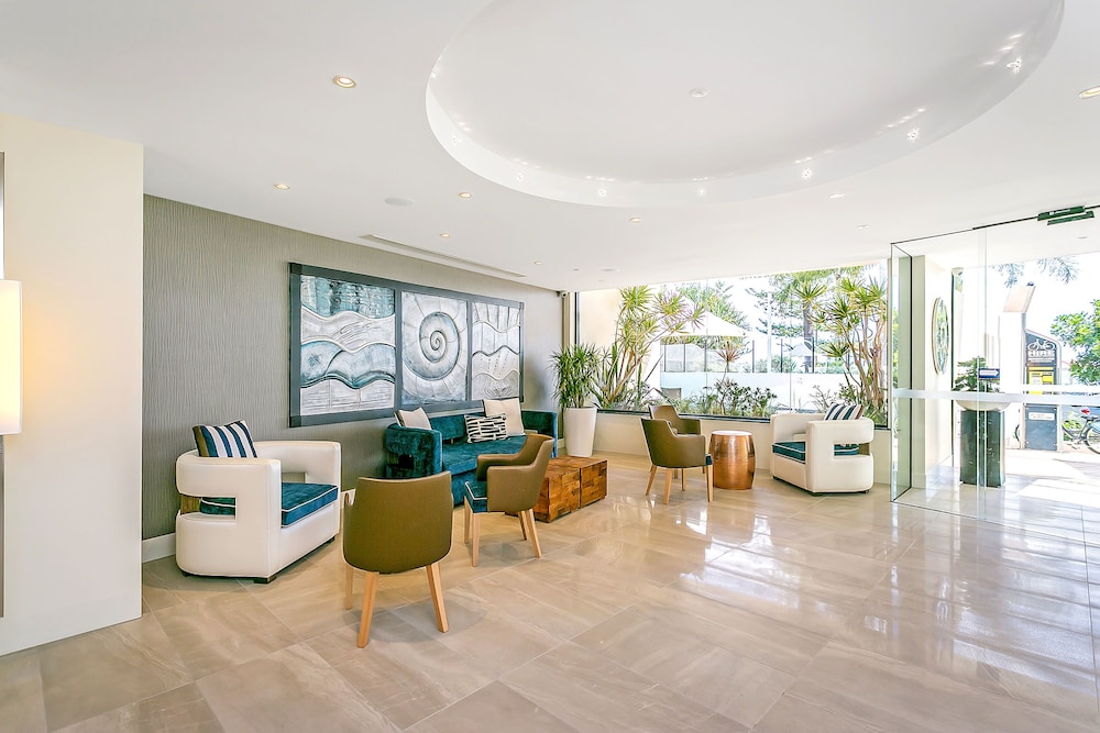 mantra coolangatta beach