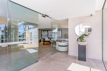 mantra coolangatta beach