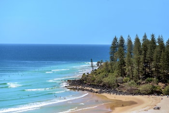 mantra coolangatta beach