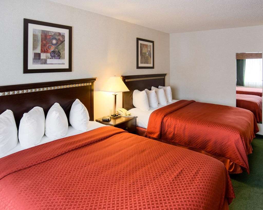 quality inn near northtown mall and national sports center