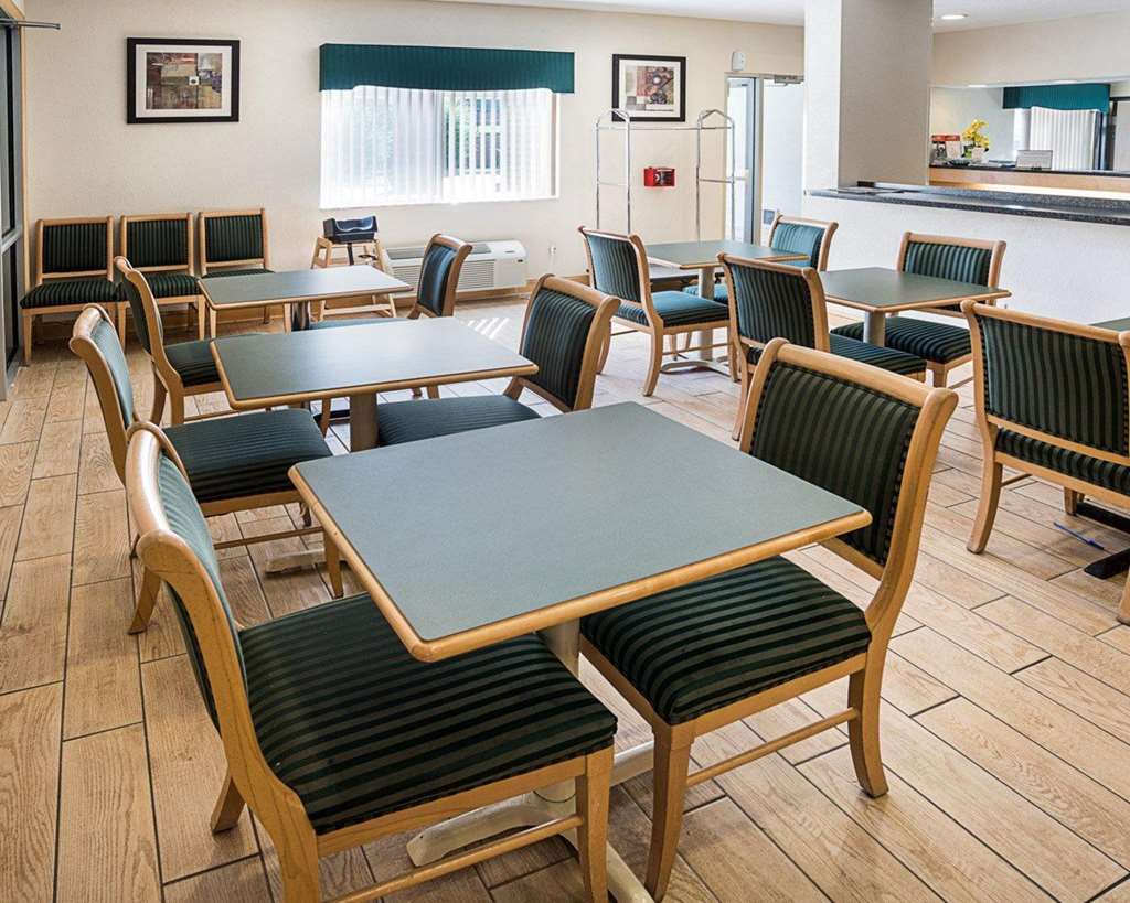 quality inn near northtown mall and national sports center