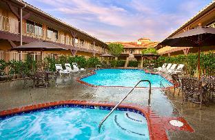 Best Western Corona Hotel & Suites,In The City Center,4 star