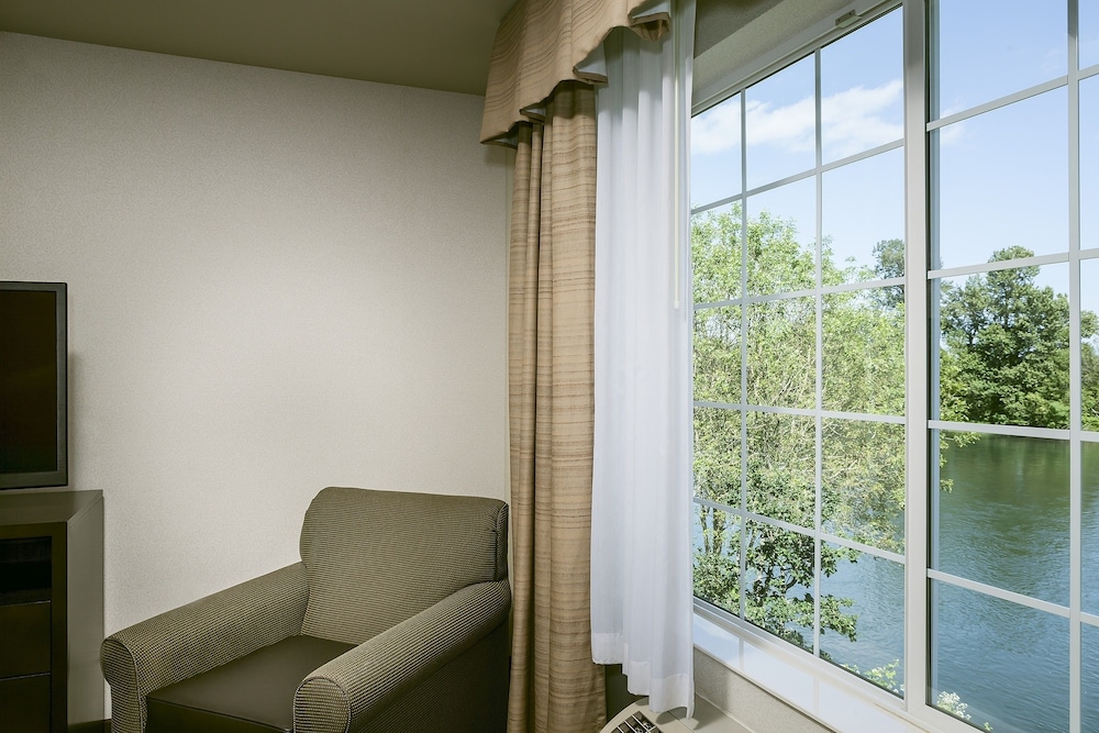 holiday inn express corvallis on the river by ihg